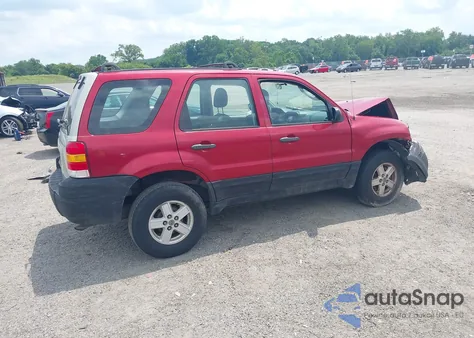2005 Ford Escape Xls из США, поврежденный, VIN 1FMYU02Z05KA03183